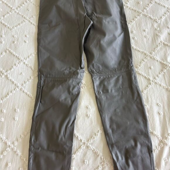 H&M Gray Faux Leather Moto Women's Pants - Picture 3 of 3